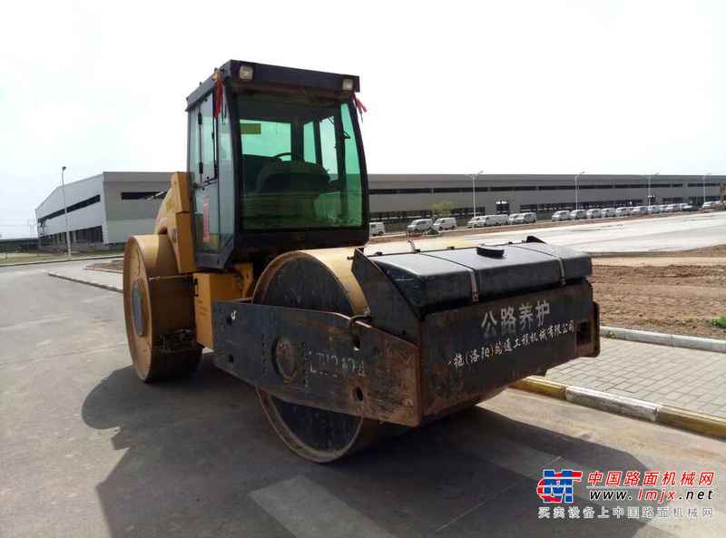 山西出售转让二手6800小时2008年洛阳路通LTJ2125三轮压路机