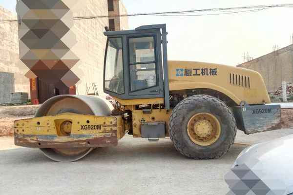 广西出售转让二手8500小时2010年厦工XG6204M单钢轮压路机