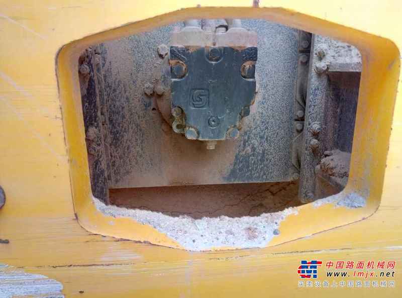 广西出售转让二手8800小时2011年徐工XS222J单钢轮压路机