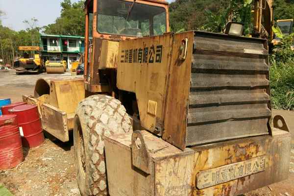 广东出售转让二手7800小时2007年洛建LSS220单钢轮压路机