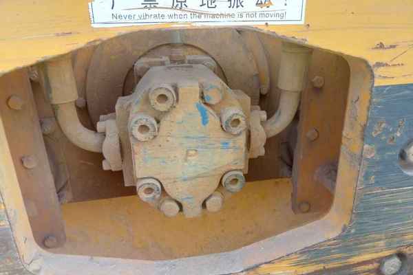 广西出售转让二手5000小时2008年龙工LG518B单钢轮压路机