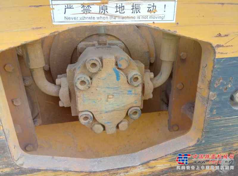 广西出售转让二手5000小时2008年龙工LG518B单钢轮压路机