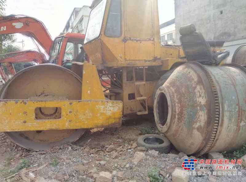 广西出售转让二手2000小时2005年洛建ZY18单钢轮压路机