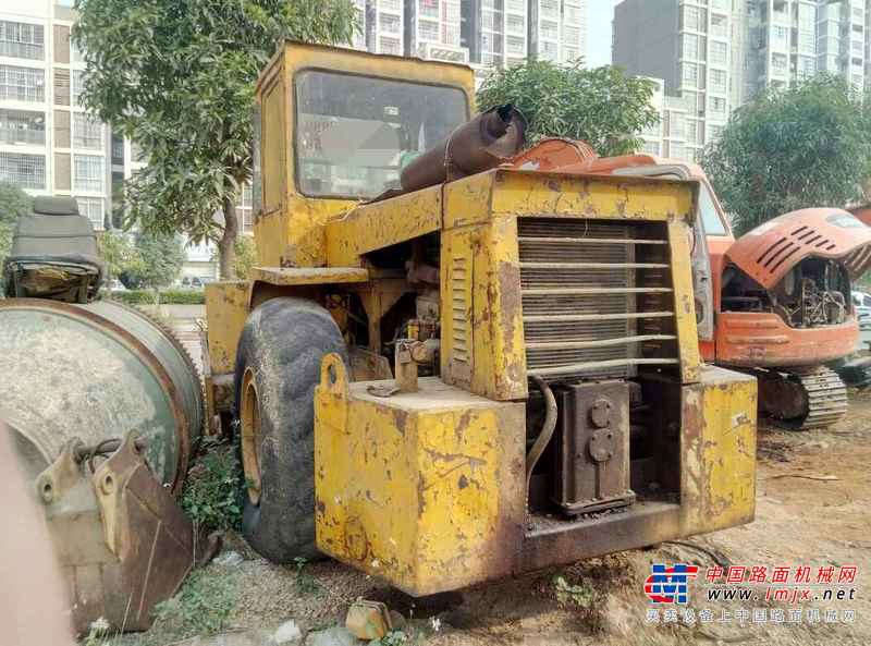 广西出售转让二手2000小时2005年洛建ZY18单钢轮压路机