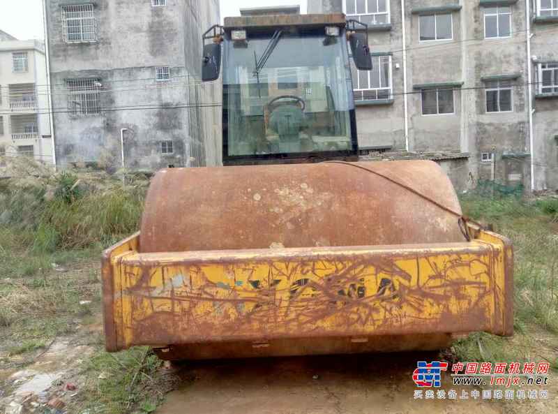 广西出售转让二手4500小时2008年厦工XG6224M单钢轮压路机