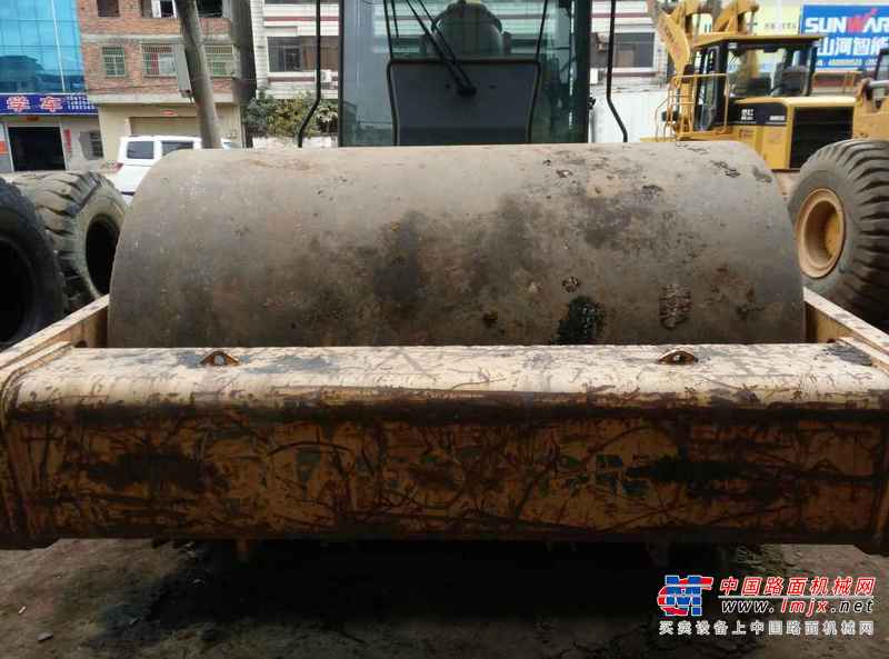 广东出售转让二手4698小时2010年柳工CLG620A单钢轮压路机