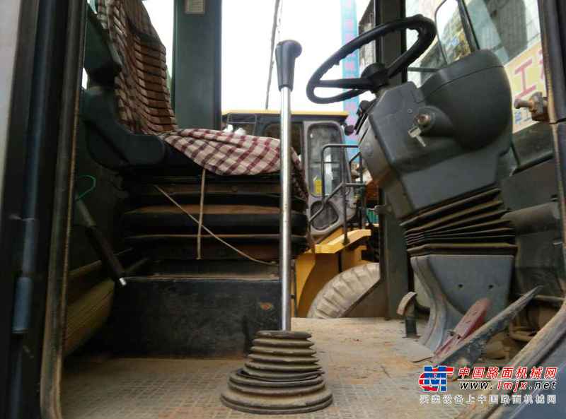 广东出售转让二手4698小时2010年柳工CLG620A单钢轮压路机