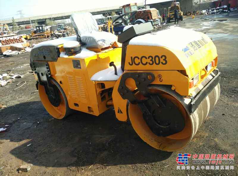 陕西出售转让二手1500小时2012年洛建JCC303双钢轮压路机