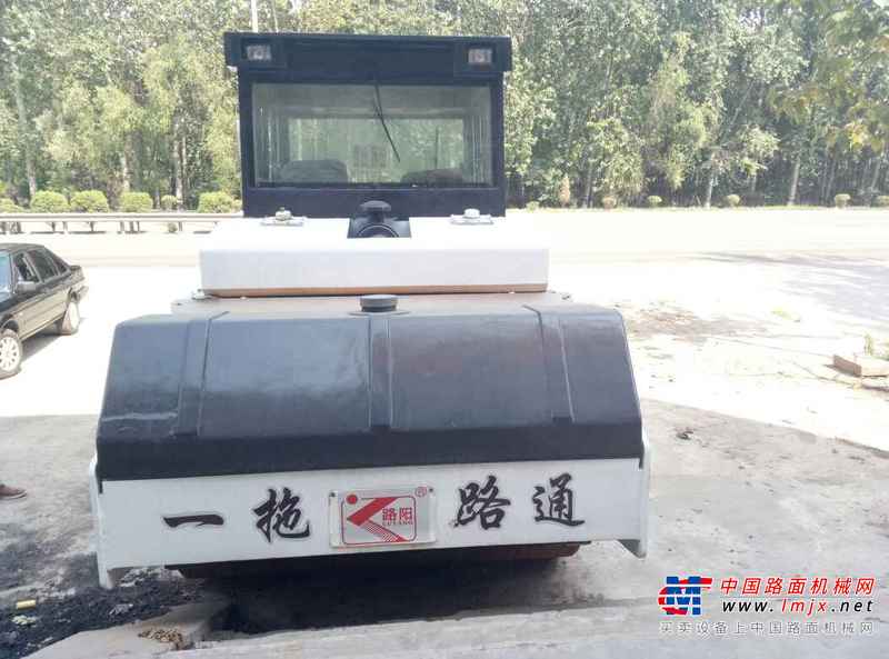 山西出售转让二手4500小时2007年洛阳路通LTC12G双钢轮压路机