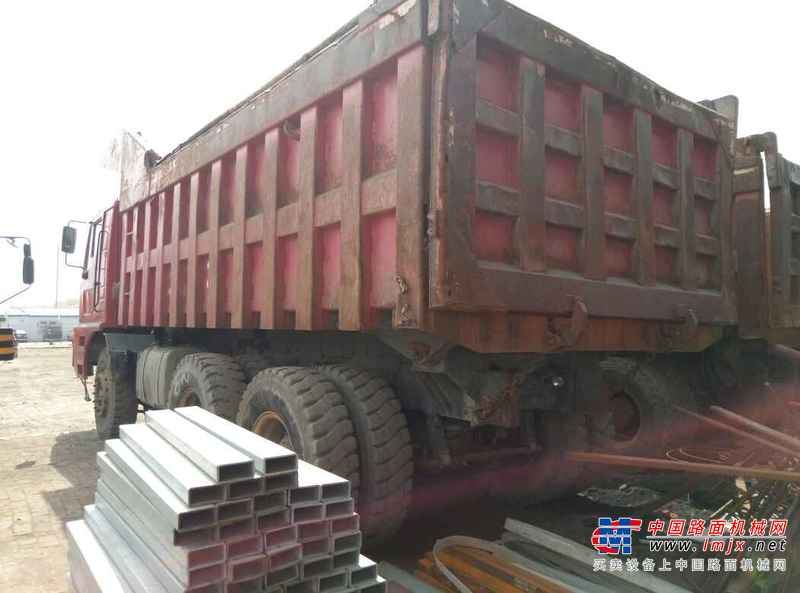 宁夏出售转让二手2011年中国重汽豪泺ZZ3257N3648B自卸车