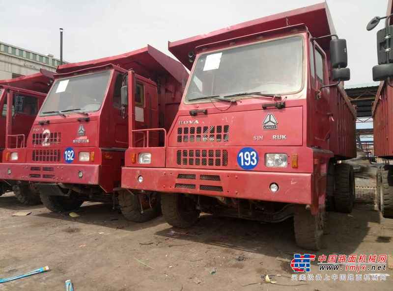 宁夏出售转让二手2011年中国重汽豪泺ZZ3257N3648B自卸车