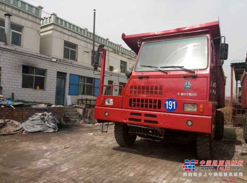 宁夏出售转让二手2011年中国重汽豪泺ZZ3257N3648B自卸车