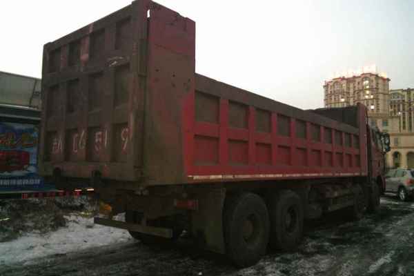 吉林出售转让二手2010年中国重汽豪沃ZZ3257N5247自卸车