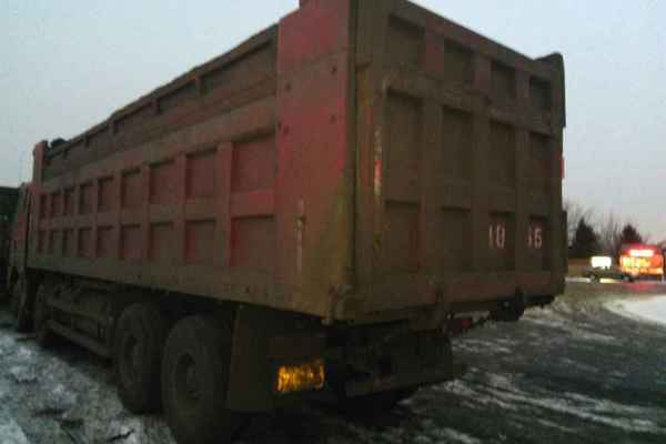 吉林出售转让二手2011年中国重汽豪沃ZZ3257N5247自卸车