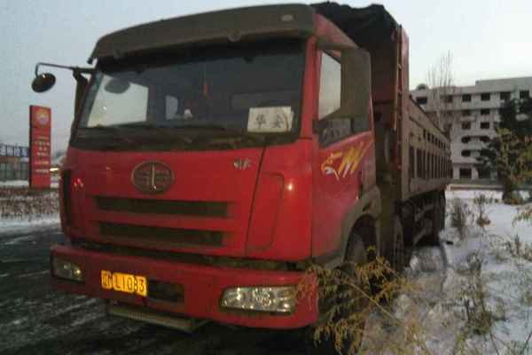 吉林出售转让二手2012年中国重汽豪沃ZZ3257N5247自卸车
