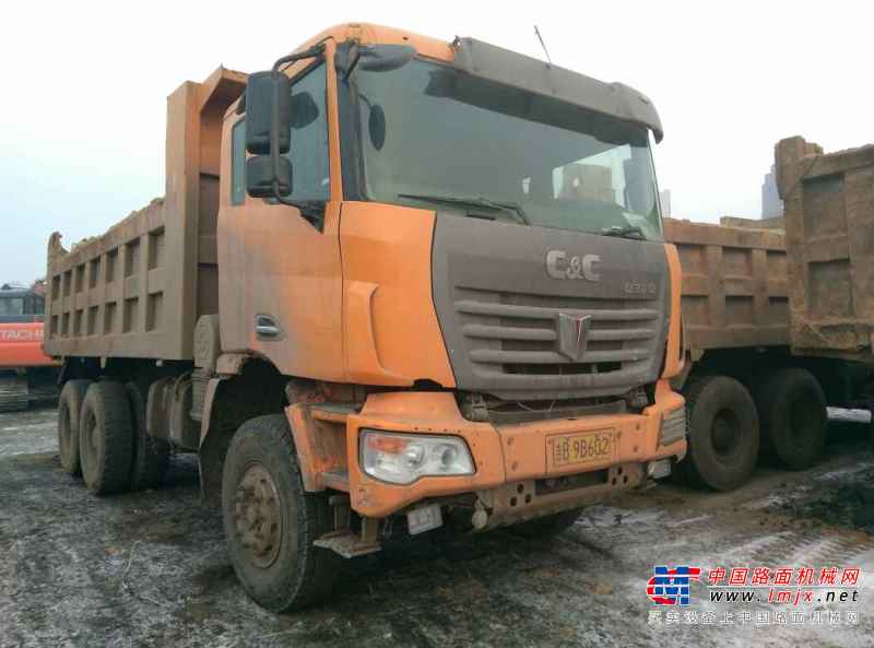 吉林出售转让二手2011年联合卡车SQR3251D6T4自卸车