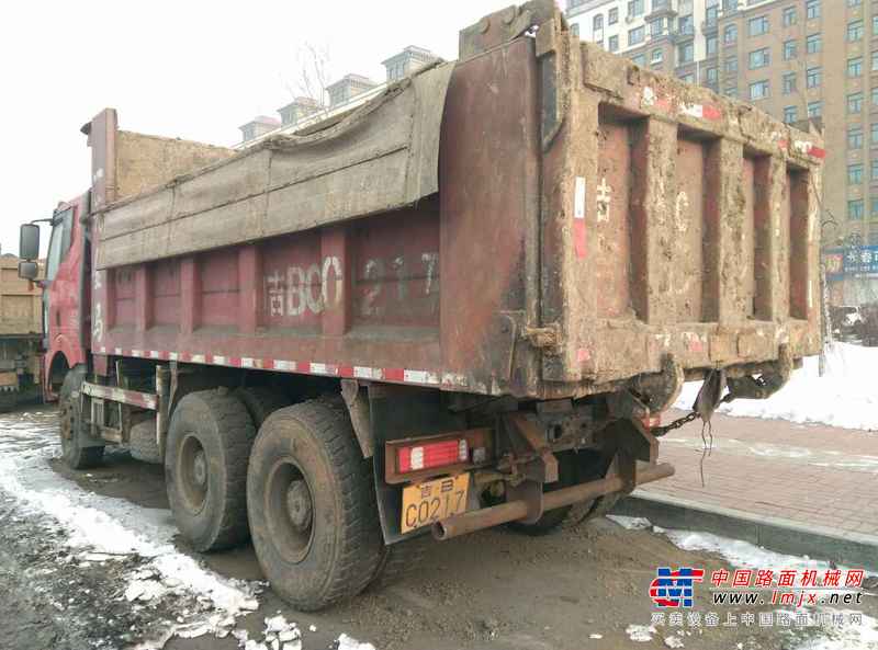 吉林出售转让二手2009年中国重汽豪泺ZZ3257N3847C自卸车
