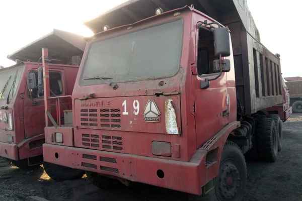内蒙古出售转让二手2012年中国重汽豪沃ZZ5437N466741自卸车