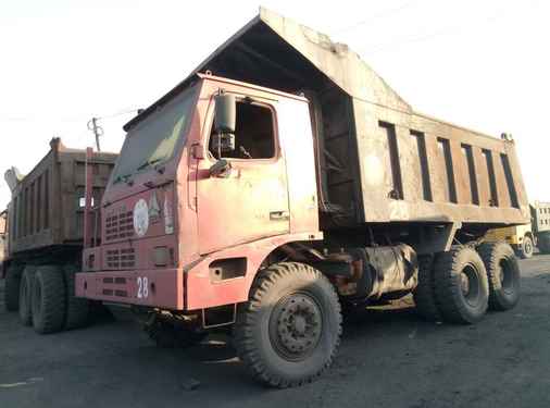 内蒙古出售转让二手2012年中国重汽豪沃ZZ5437N466741自卸车