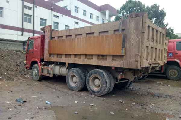 山西出售转让二手2012年中国重汽豪沃ZZ3257M2941自卸车