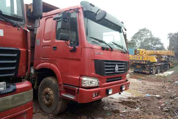 山西出售转让二手2012年中国重汽豪沃ZZ3257M2941自卸车