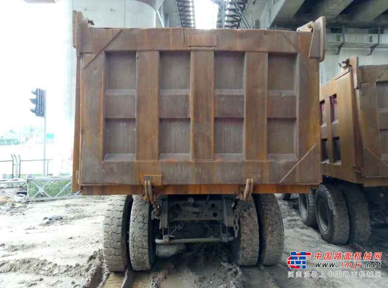 山西出售转让二手2013年中国重汽豪泺ZZ3257N3648B自卸车