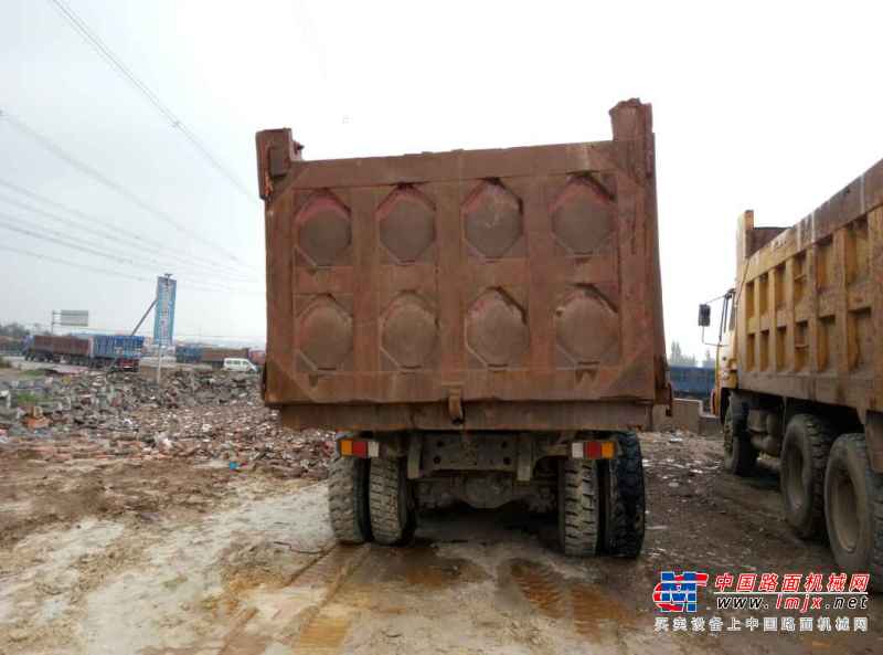 山西出售转让二手2012年中国重汽ZZ3317N4267C1自卸车