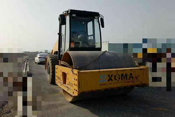 安徽出售转让二手8000小时2012年厦工XG6204M单钢轮压路机