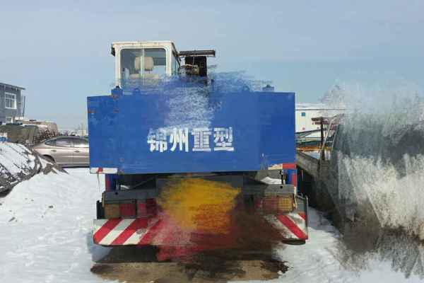 黑龙江出售转让二手6000小时2005年抚挖锦重QY12FZ汽车起重机