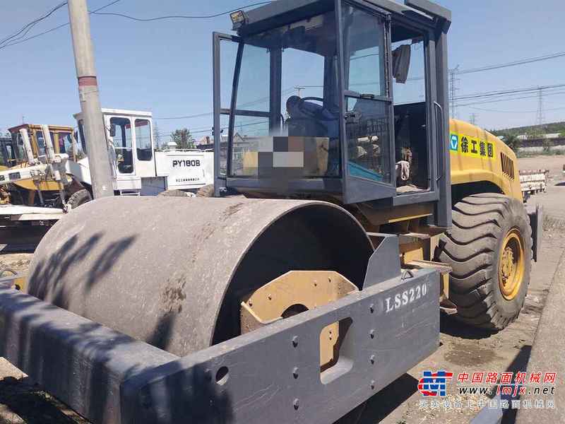内蒙古出售转让二手10000小时2007年厦工三明YZ20B单钢轮压路机