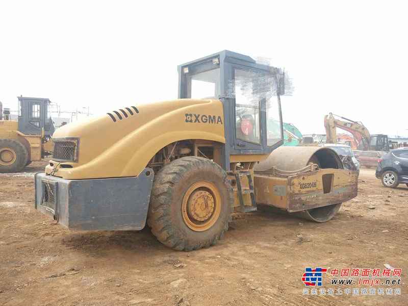 云南出售转让二手13216小时2006年厦工XG6204M单钢轮压路机