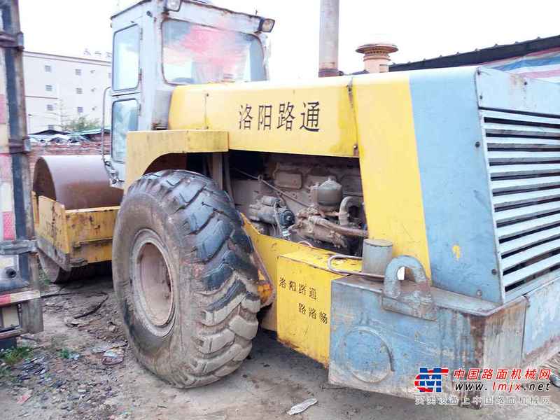 广东出售转让二手9000小时2008年洛阳路通YZ20F单钢轮压路机