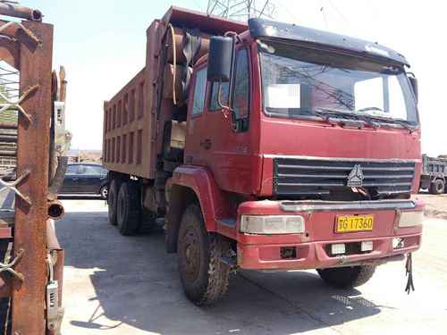 内蒙古出售转让二手2010年中国重汽豪沃ZZ3257M2941自卸车