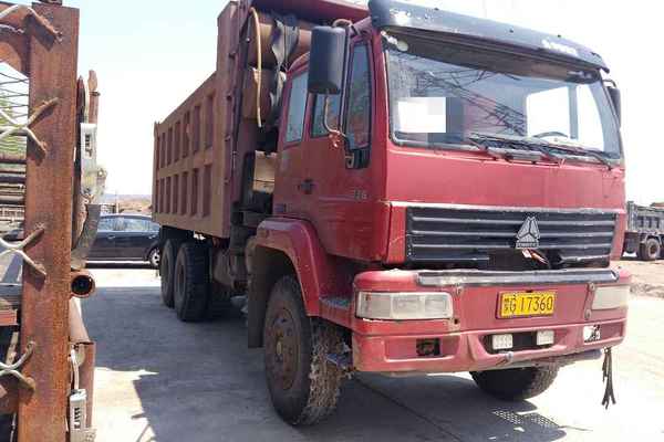 内蒙古出售转让二手2010年中国重汽豪沃ZZ3257M2941自卸车
