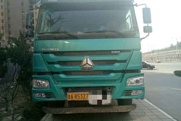 山东出售转让二手2015年中国重汽豪沃ZZ3257M2941自卸车