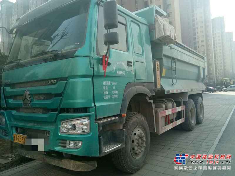 山东出售转让二手2015年中国重汽豪沃ZZ3257M2941自卸车