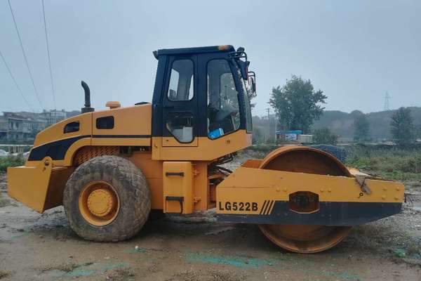 陕西出售转让二手1000小时2015年龙工LG522B单钢轮压路机