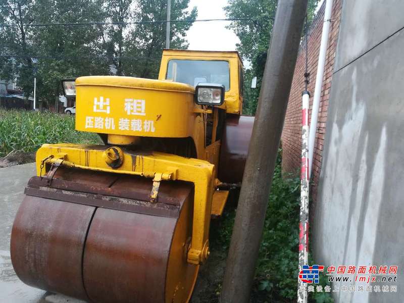 陕西出售转让二手20000小时2005年洛建YZD三轮压路机