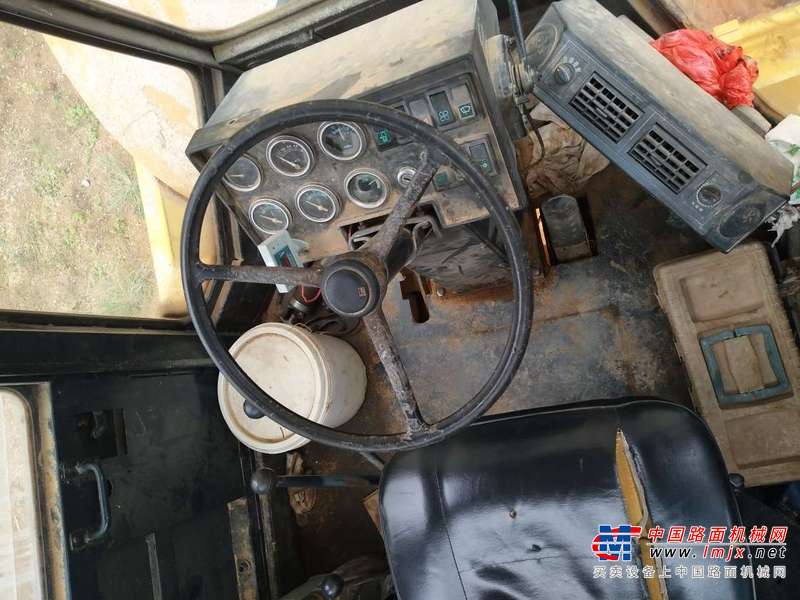江西出售转让二手6000小时2007年洛阳路通LT220B单钢轮压路机