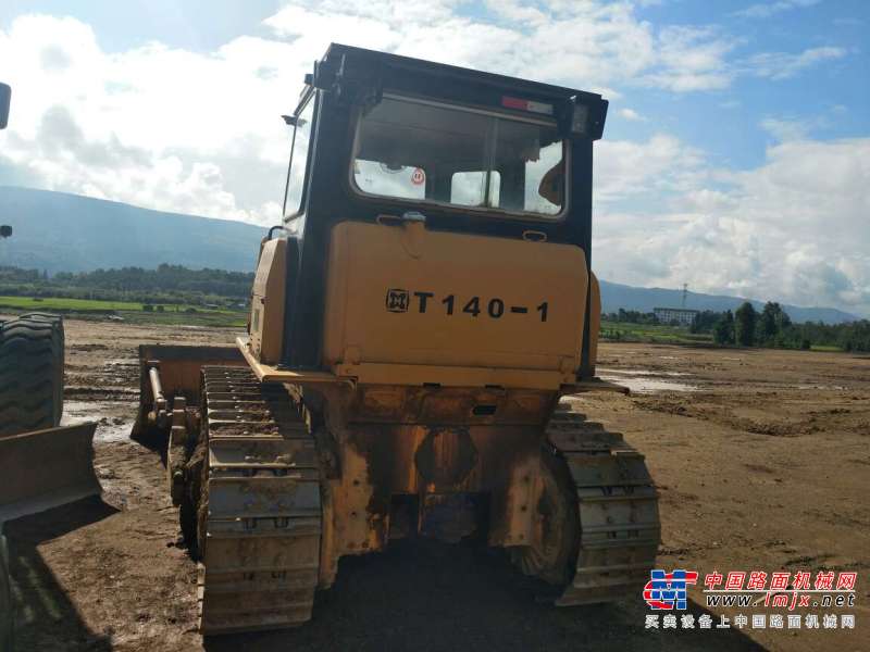 云南出售转让二手4526小时2010年宣工T140推土机