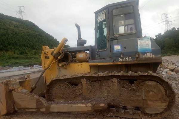 贵州出售转让二手7000小时2009年山推SD16推土机
