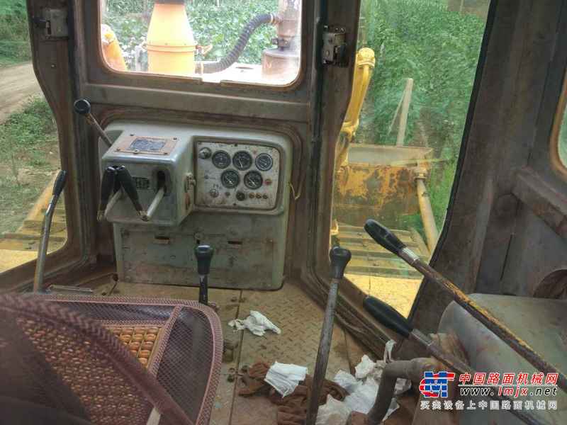 云南出售转让二手500小时2005年宣工TG140推土机
