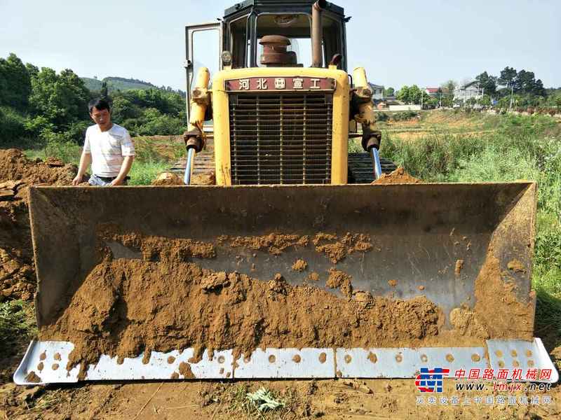 湖南出售转让二手8000小时2009年宣工T140推土机