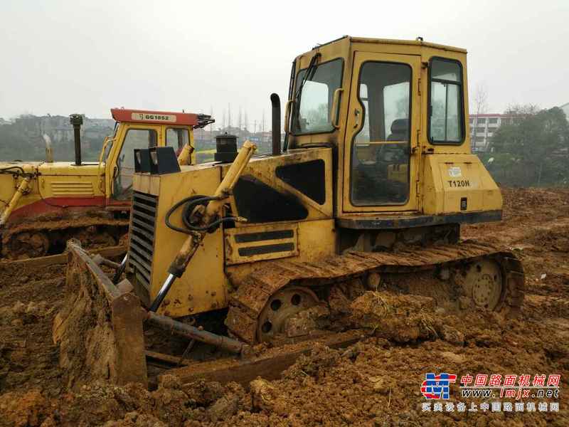 湖北出售转让二手6500小时2009年东方红T120N推土机
