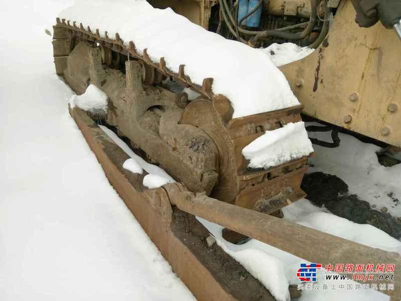 吉林出售转让二手6000小时2006年移山TY160推土机