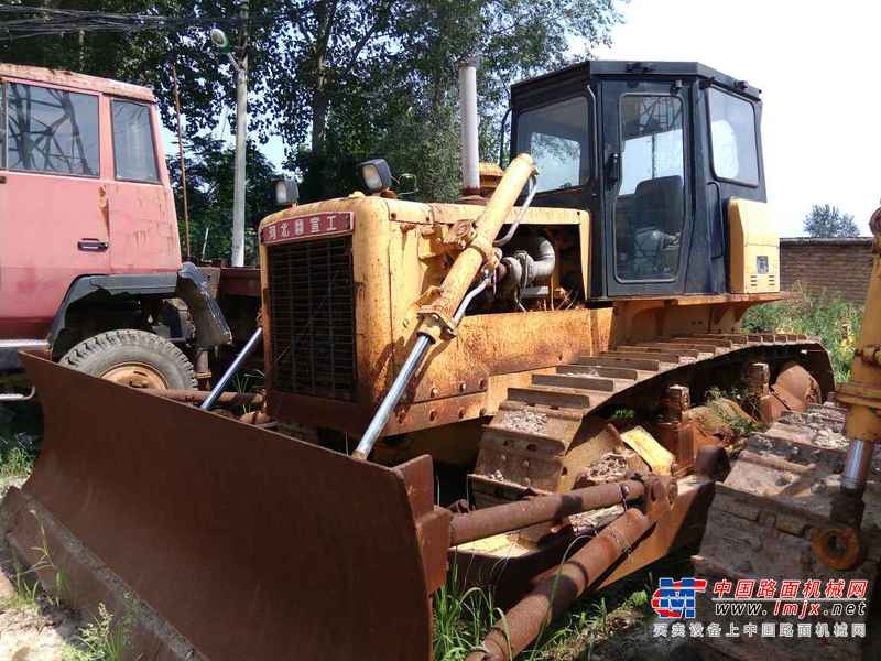 陕西出售转让二手3500小时2009年宣工T140推土机