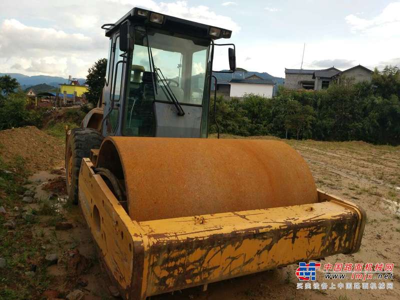 云南出售转让二手5628小时2009年柳工CLG620C单钢轮压路机