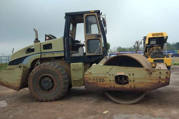 陕西出售转让二手6580小时2005年龙工QX520单钢轮压路机