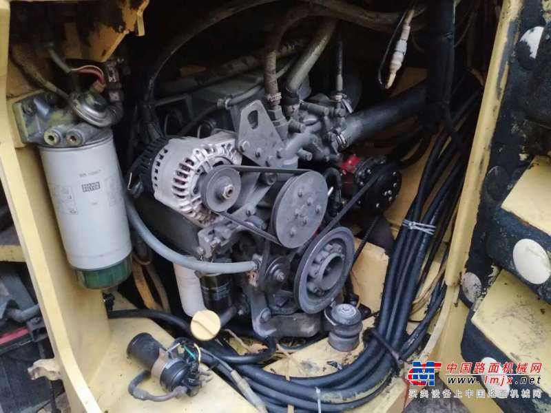 河南出售转让二手1560小时2012年宝马BW203AD双钢轮压路机