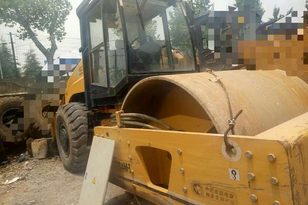 贵州出售转让二手5600小时2011年厦工XG6224M单钢轮压路机
